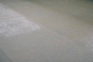 河南油建成功研造玻璃钢防护层一次成型技术