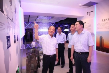 浙江省人大常委会副主任李卫宁到玉祥集团调研