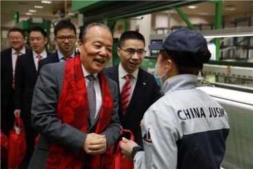 张毓强书记大岁首一慰问一线员工