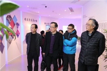 黄冈市总工会副主席王春勤光临桐乡本部调研